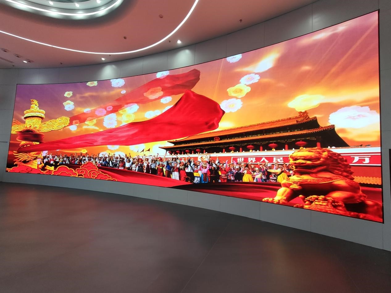 BB贝博显示赋能北方职教，引领智慧教育新潮流